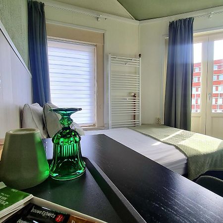 Hotel 'T Witte Huys Scheveningen Haia Exterior foto