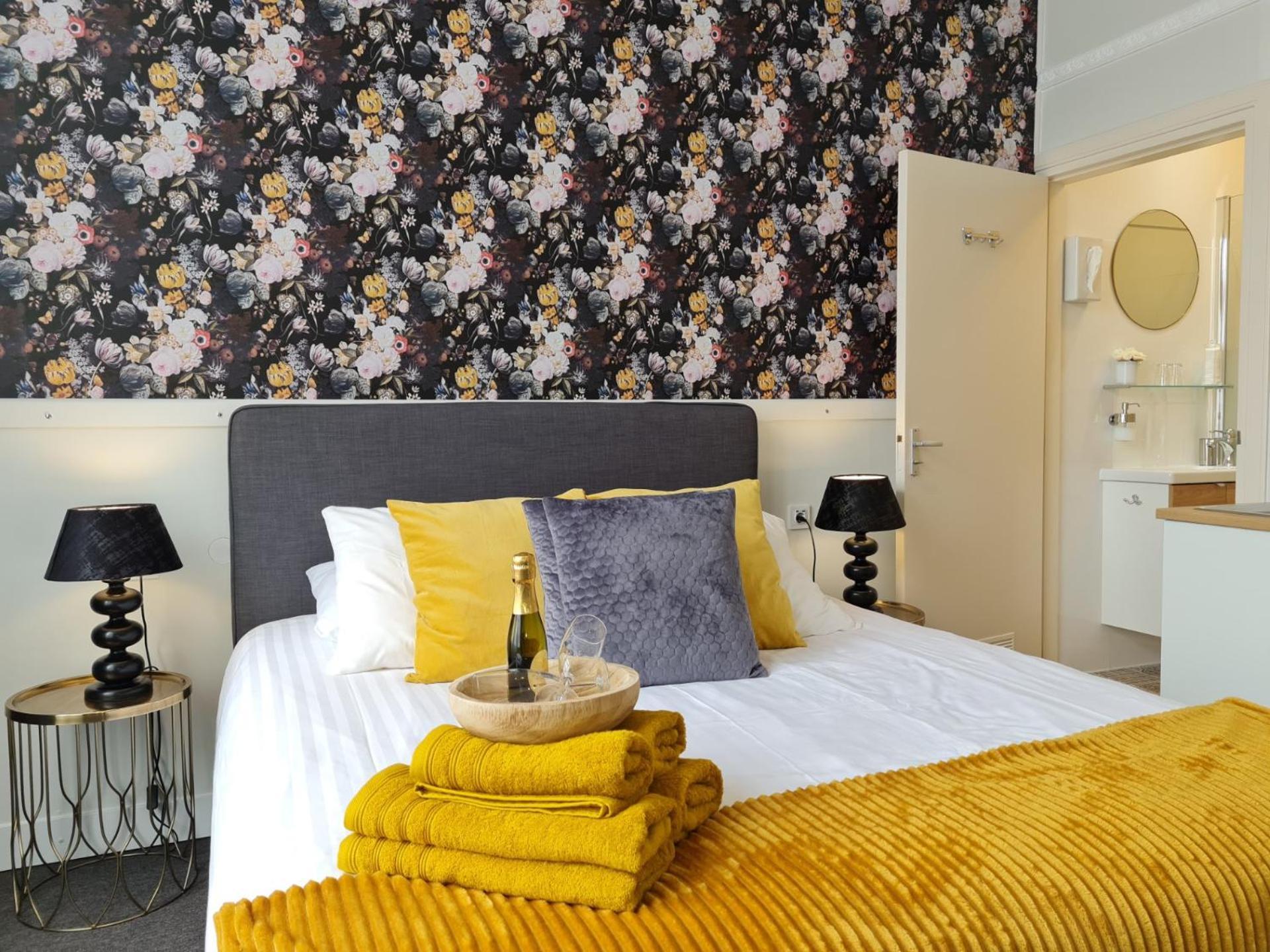 Hotel 'T Witte Huys Scheveningen Haia Exterior foto